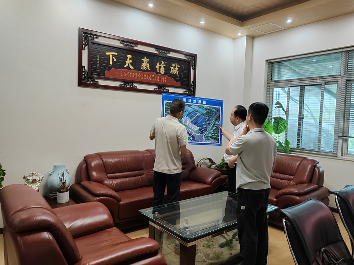 區(qū)發(fā)改局劉方局長一行領(lǐng)導蒞臨公司調(diào)研指導 3